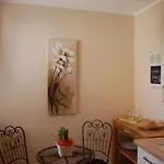 Hotel-ferienwohnungen Cafe Maarblick 3* シャルケンメーレン