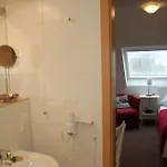 Hotel-ferienwohnungen Cafe Maarblick 3*