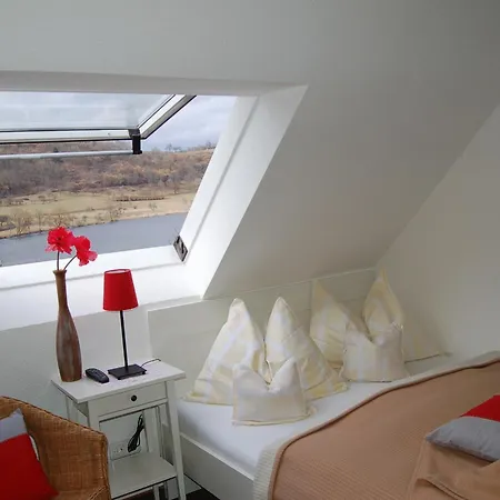 Hotel-ferienwohnungen Cafe Maarblick 3*