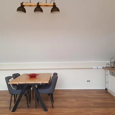 Hotel-ferienwohnungen Cafe Maarblick 3* 汉格莫仁