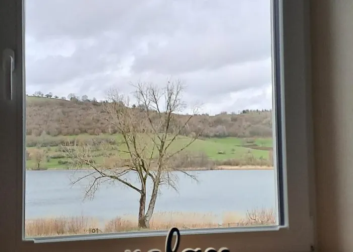 Отель Hotel-ferienwohnungen Cafe Maarblick