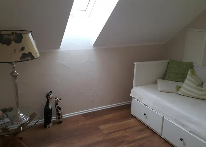 Hotel-ferienwohnungen Cafe Maarblick Отель