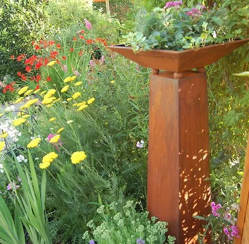 Hotel-ferienwohnungen Cafe Maarblick 3* Шалькенмерен