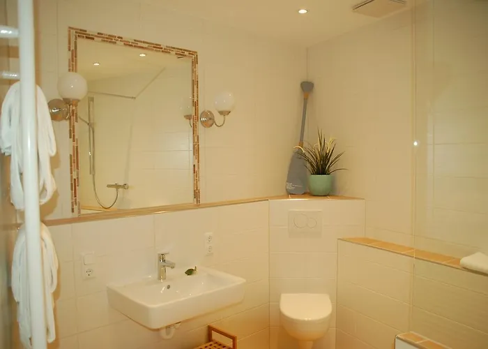 Hotel-ferienwohnungen Cafe Maarblick Отель